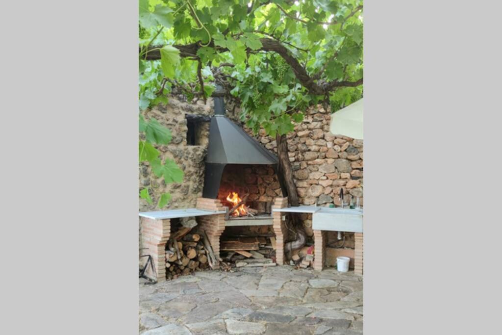 La Casa De Piedra, Una Ventana Al Paraiso Matet ภายนอก รูปภาพ