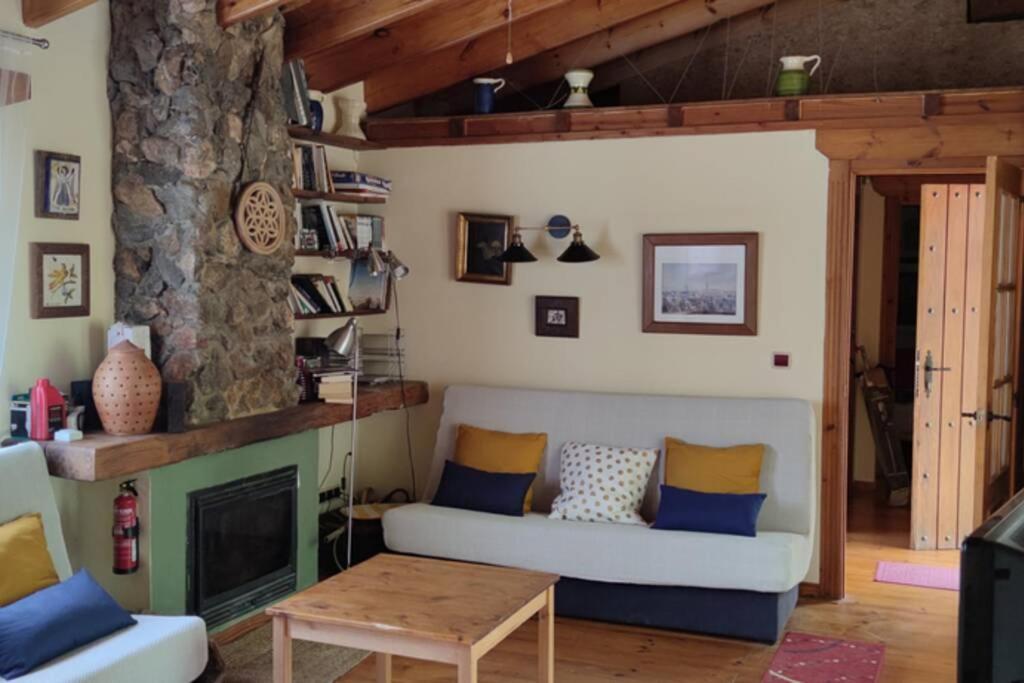La Casa De Piedra, Una Ventana Al Paraiso Matet ภายนอก รูปภาพ