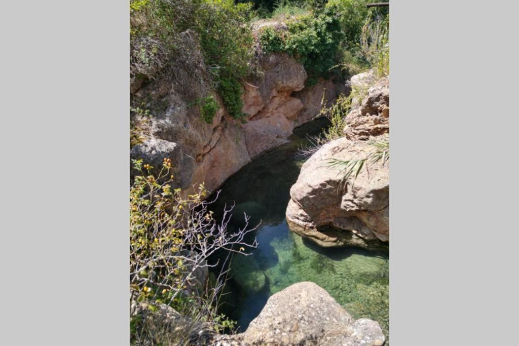 La Casa De Piedra, Una Ventana Al Paraiso Matet ภายนอก รูปภาพ